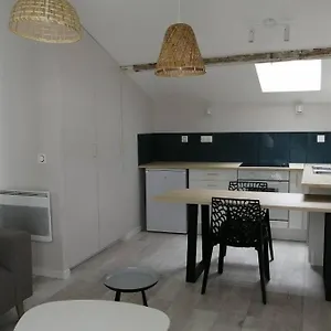 studio-centre-historique-entree-autonome.hotels-rhonealpes.com/